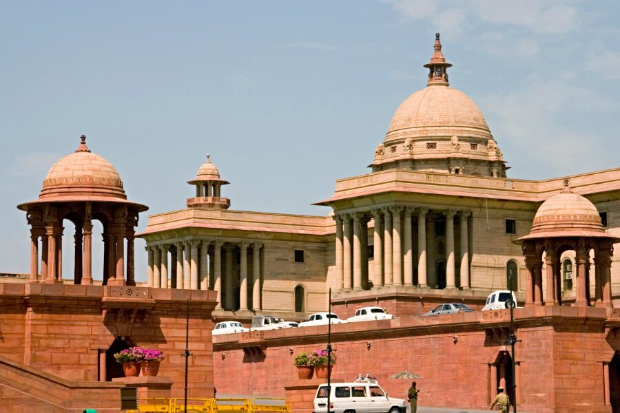 Indian Supreme Court Recalls Judgment on Environmental Clearances featured image